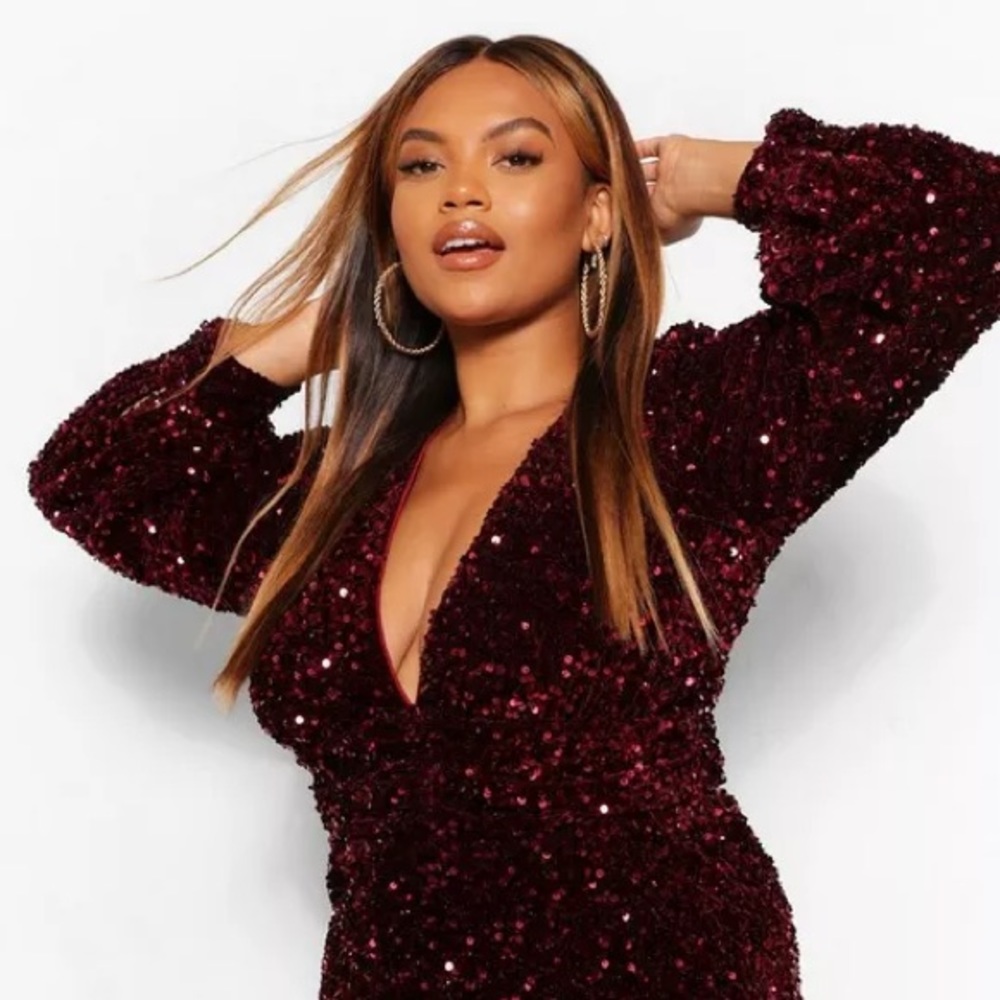 Boohoo red velvet and sequin deep V dress size 16